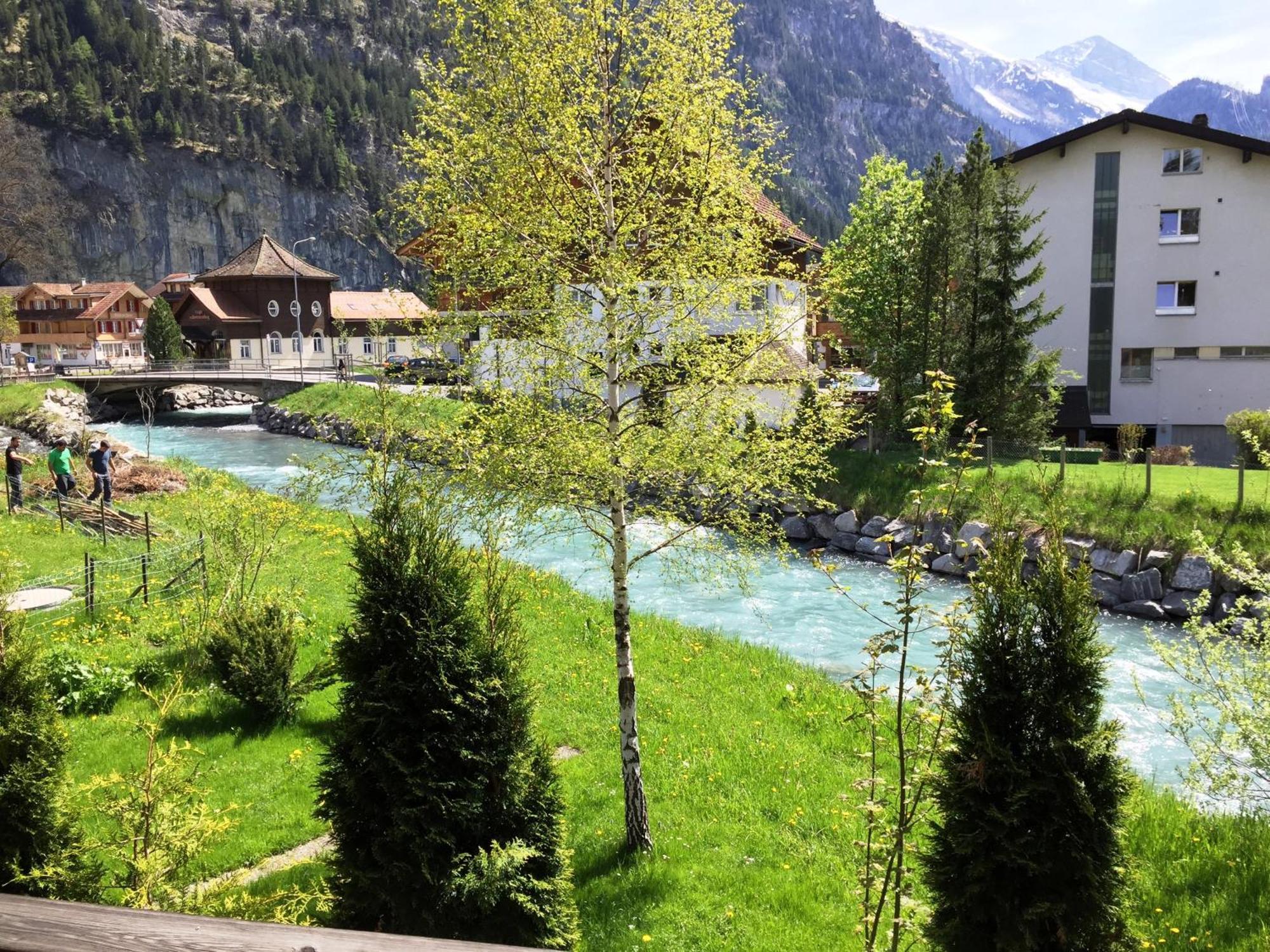 Alpen Chalet Kandersteg Habitación foto